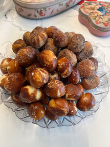 Bite sized Pretzel bites